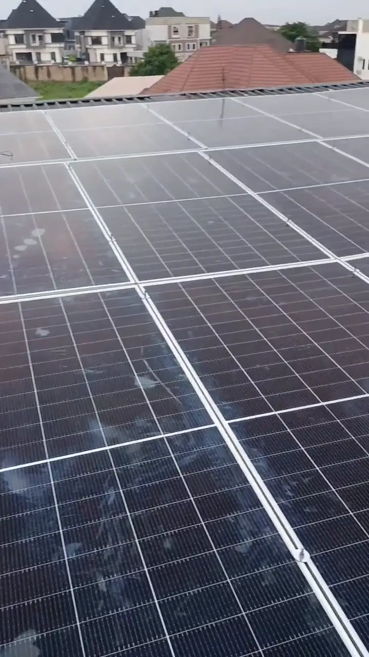 A short pan across the installed roof array.